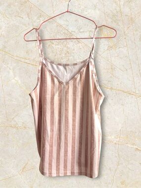✨MIX&MATCH: 4 FOR $25✨ Beige & Cream Striped Cami Tank Top Y2K